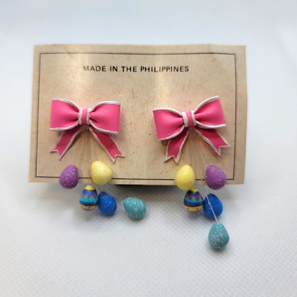 NWT- Vintage Handmade Easter Egg Earrings